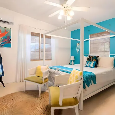 Fantastic Island House 1 Mile To The Beach With Heated Pool Sarasota Extérieur photo
